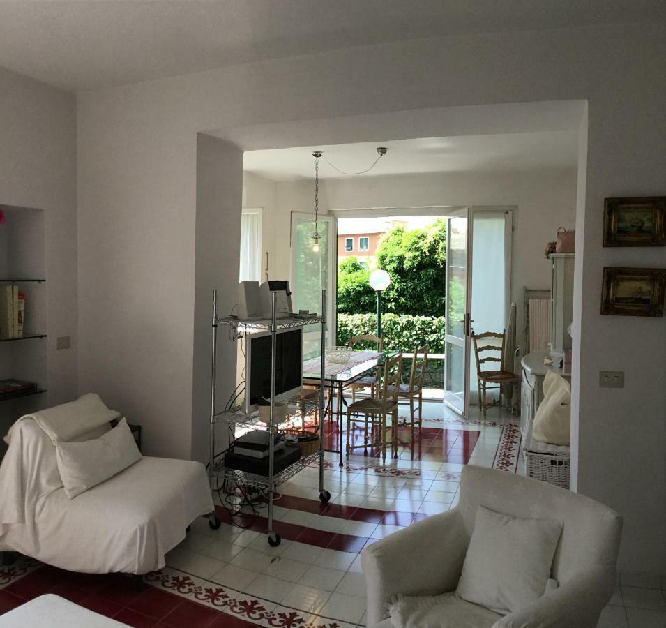 Ai Pastelli Apartment Zoagli Bagian luar foto