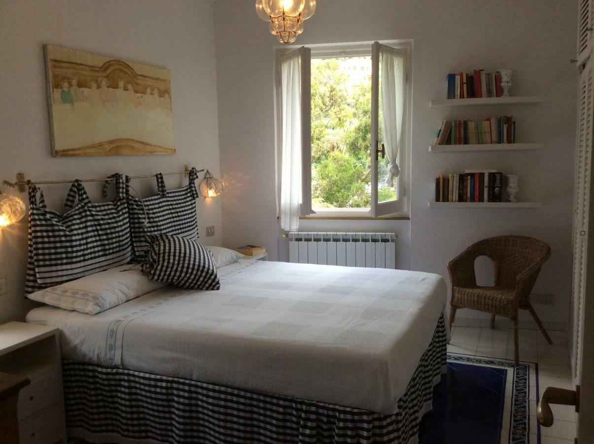 Ai Pastelli Apartment Zoagli Bagian luar foto